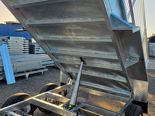 10x5 Tandem Axle Braked Hydraulic Tipping Trailer – 2500kg Load Capacity